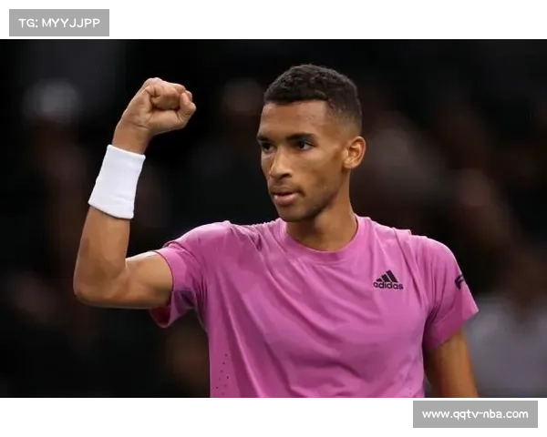 巴黎大师赛阿利亚西姆第二盘一度1-4落后,连下五局逆转 巴黎大师赛阿利亚西姆第二盘一度1-4落后,连下五局逆转